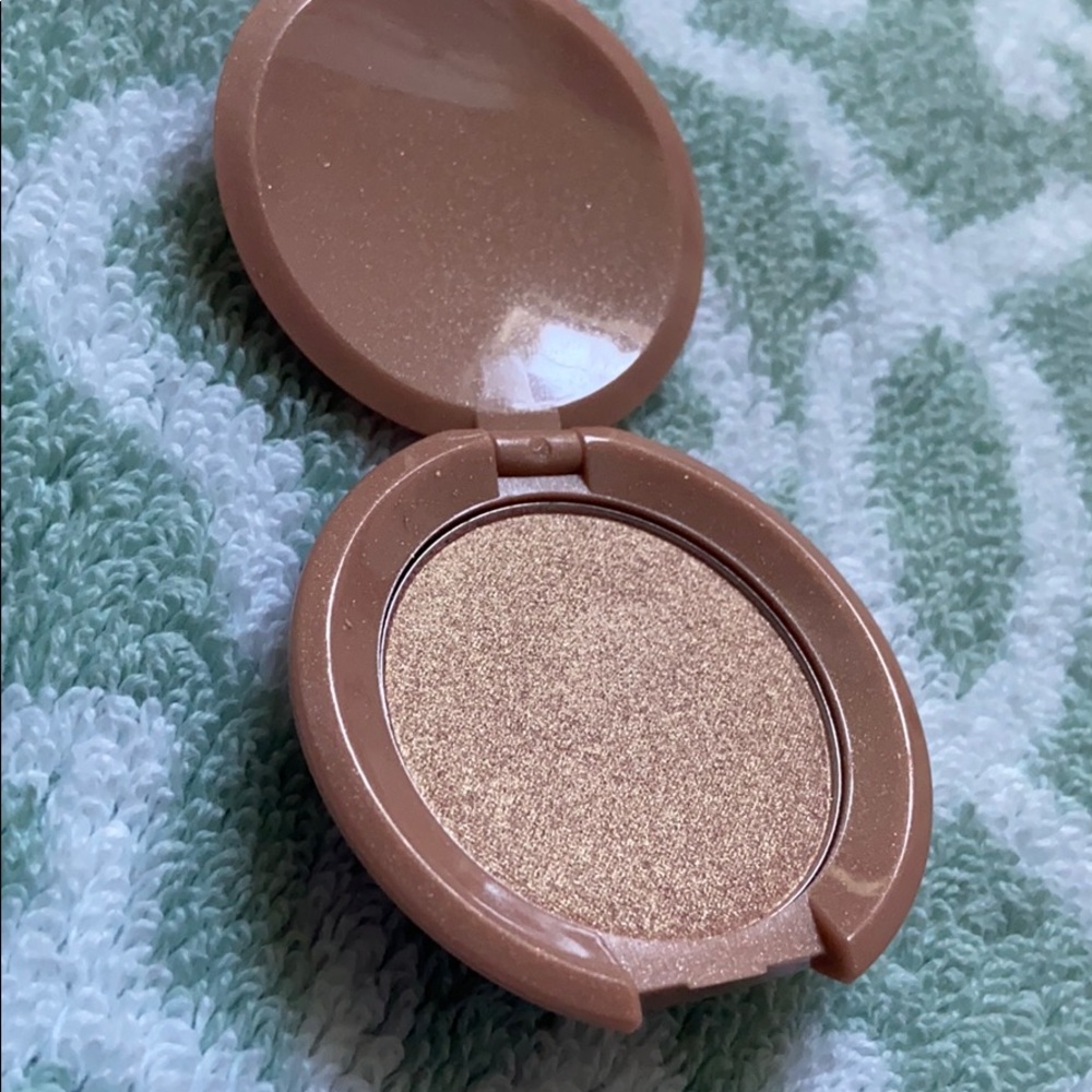 Ipsy makeup samples - Picture 6 of 8